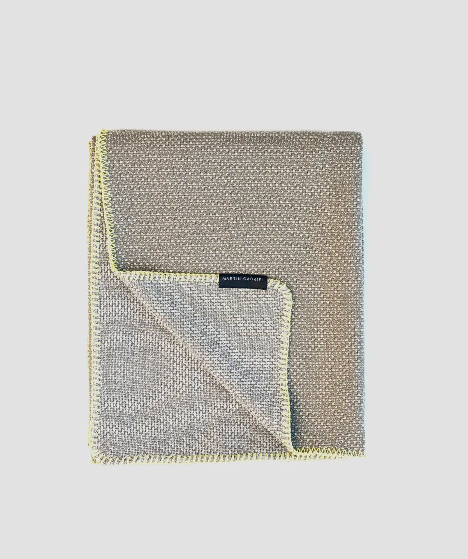 Couverture d'extérieur « Cervo » – douce, résistante aux intempéries et élégante – 130 x 180 cm