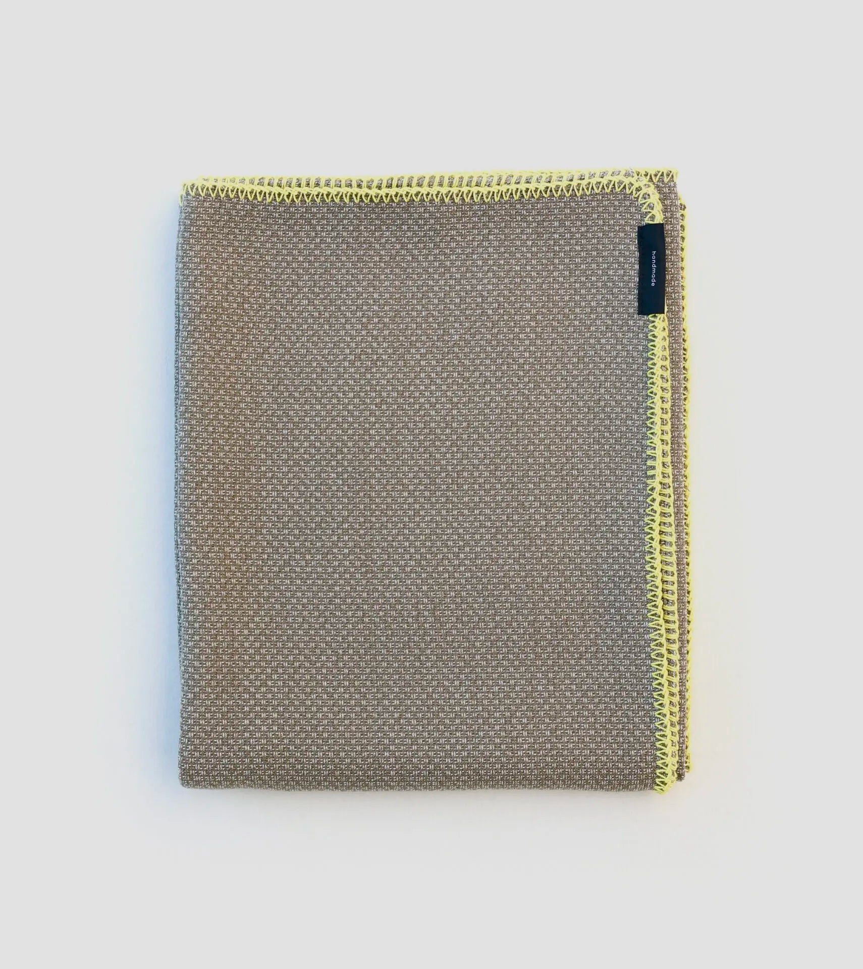 Couverture d'extérieur « Cervo » – douce, résistante aux intempéries et élégante – 130 x 180 cm