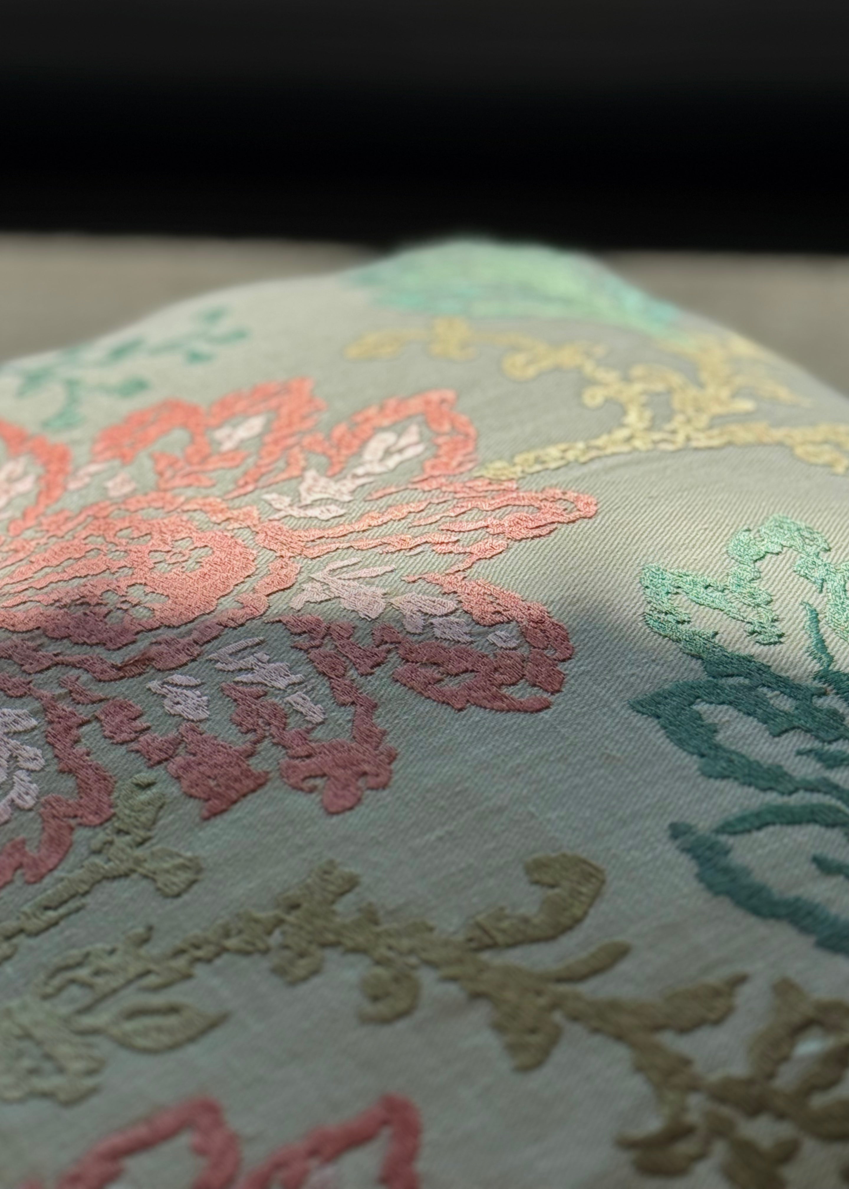 „Alba" Floral Linen Cushion – Limited Edition No. 1 | Martin Gabriel