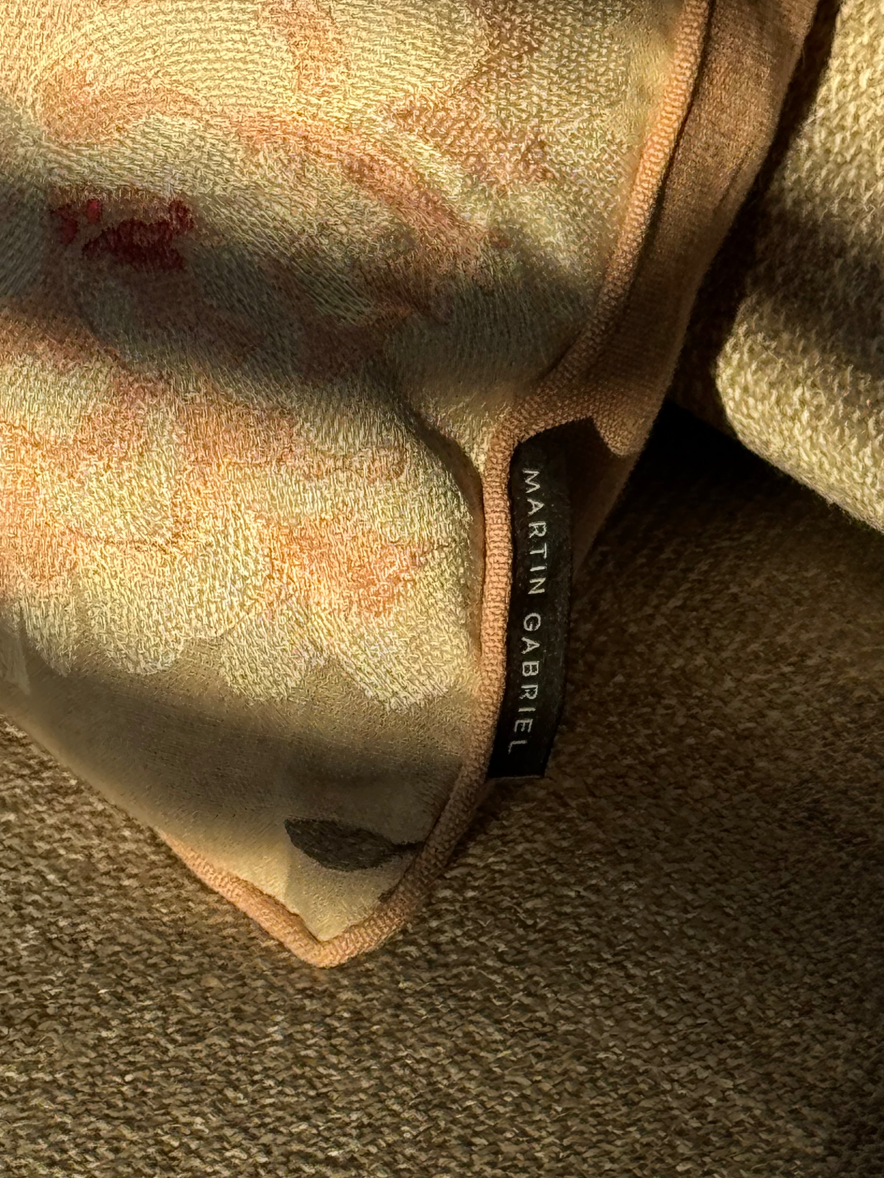 Linen cushion “Fiorina” – unique piece, embroidered linen, Martin Gabriel