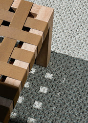 Outdoor Teppich "Silver aqua sky" - handgewebtes Design für stilvolle Aussenbereiche