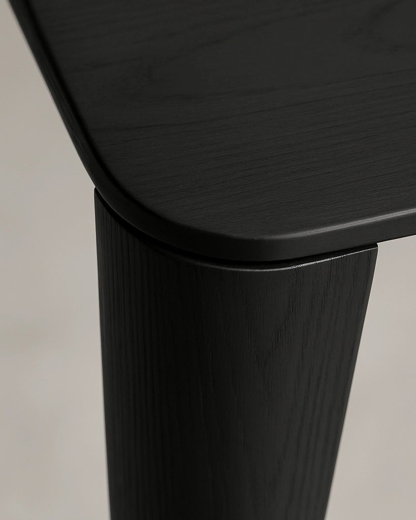 „ARCO" Tisch in Eiche schwarz - Martin Gabriel - Table Indoor - Martin Gabriel Home