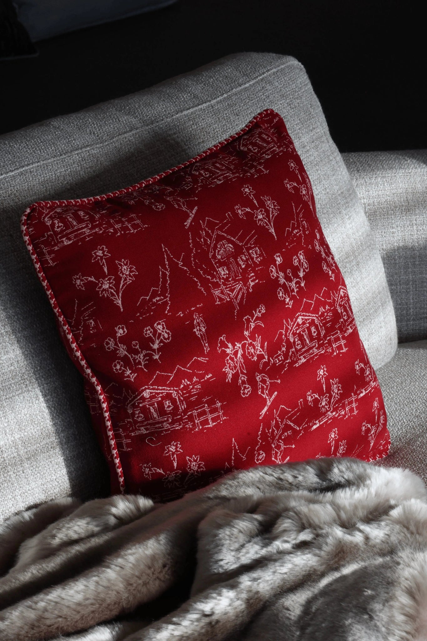 Chalet Kissen Montagna Rouge – 50×50 cm - Martin Gabriel Home - Kissen - Martin Gabriel Home