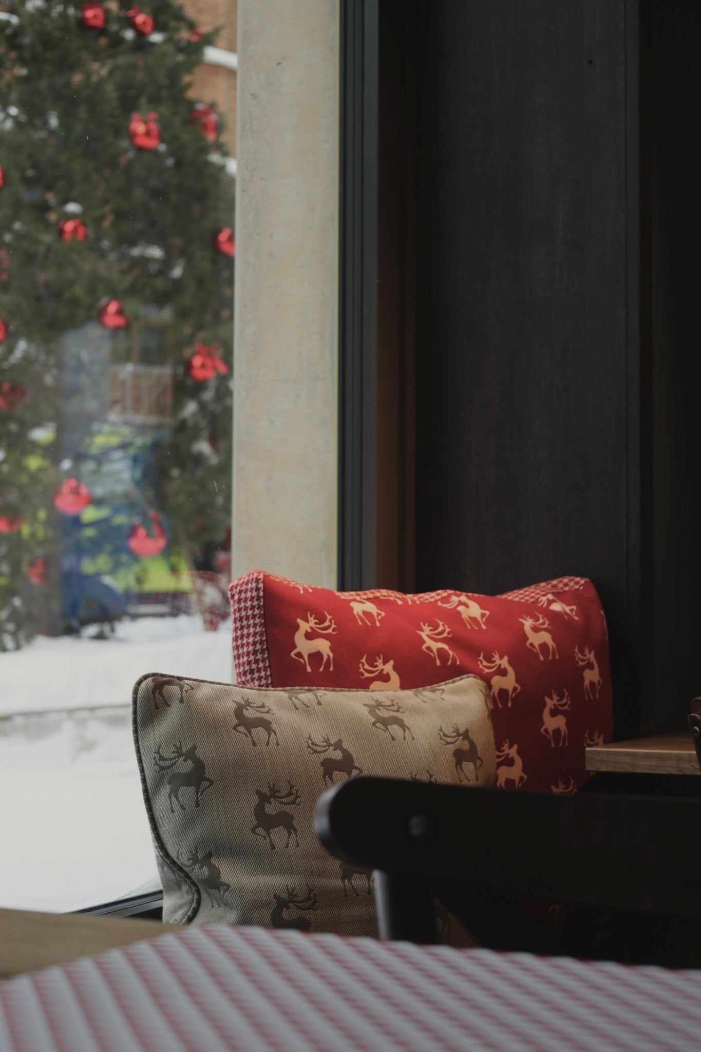 Chalet Kissen Montagna Rouge – Martin Gabriel - Martin Gabriel Home - Kissen - Martin Gabriel Home