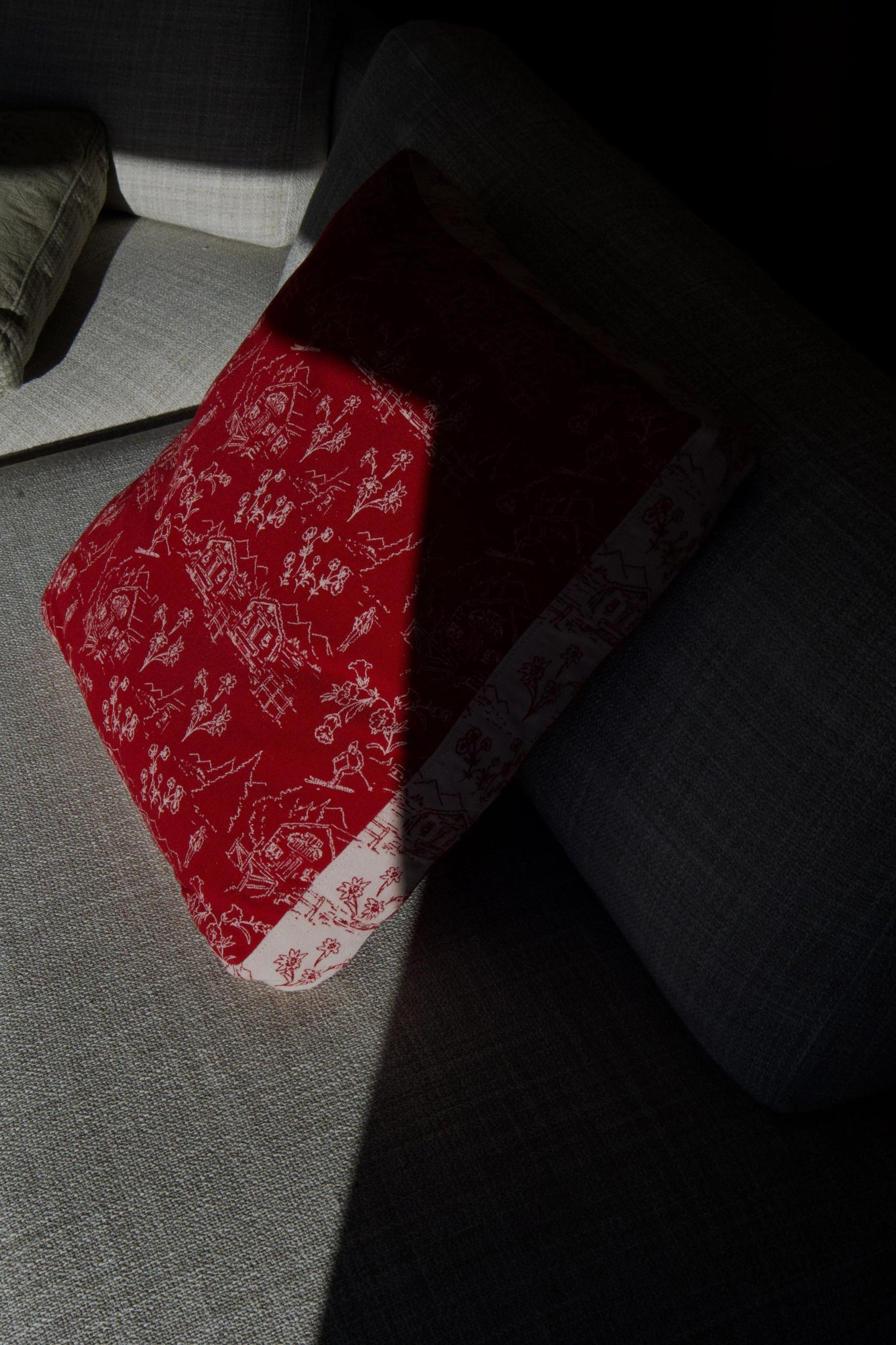 Chalet Rouge Panorama – Martin Gabriel - Martin Gabriel Home - Kissen - Martin Gabriel Home