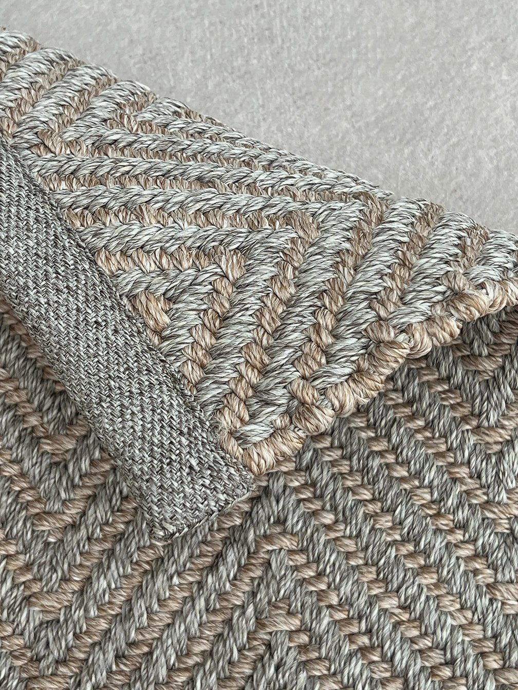 Eleganter Outdoor Teppich "Beige Grau" - Sanfte Natürlichkeit, edel interpretiert - Martin Gabriel - Outdoor Teppiche - Martin Gabriel