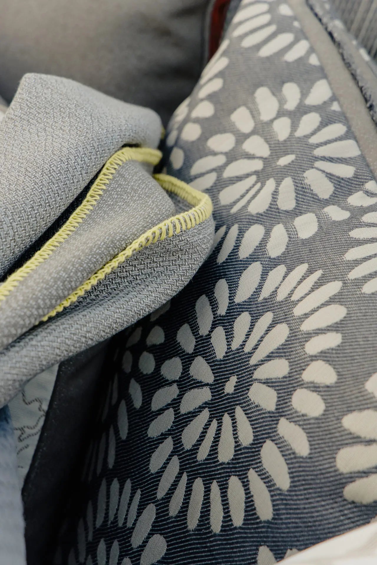 Outdoor - Decke „Cervo“ – weich, wetterfest & stilvoll - 130x180cm - Martin Gabriel - Outdoor Throws - Martin Gabriel