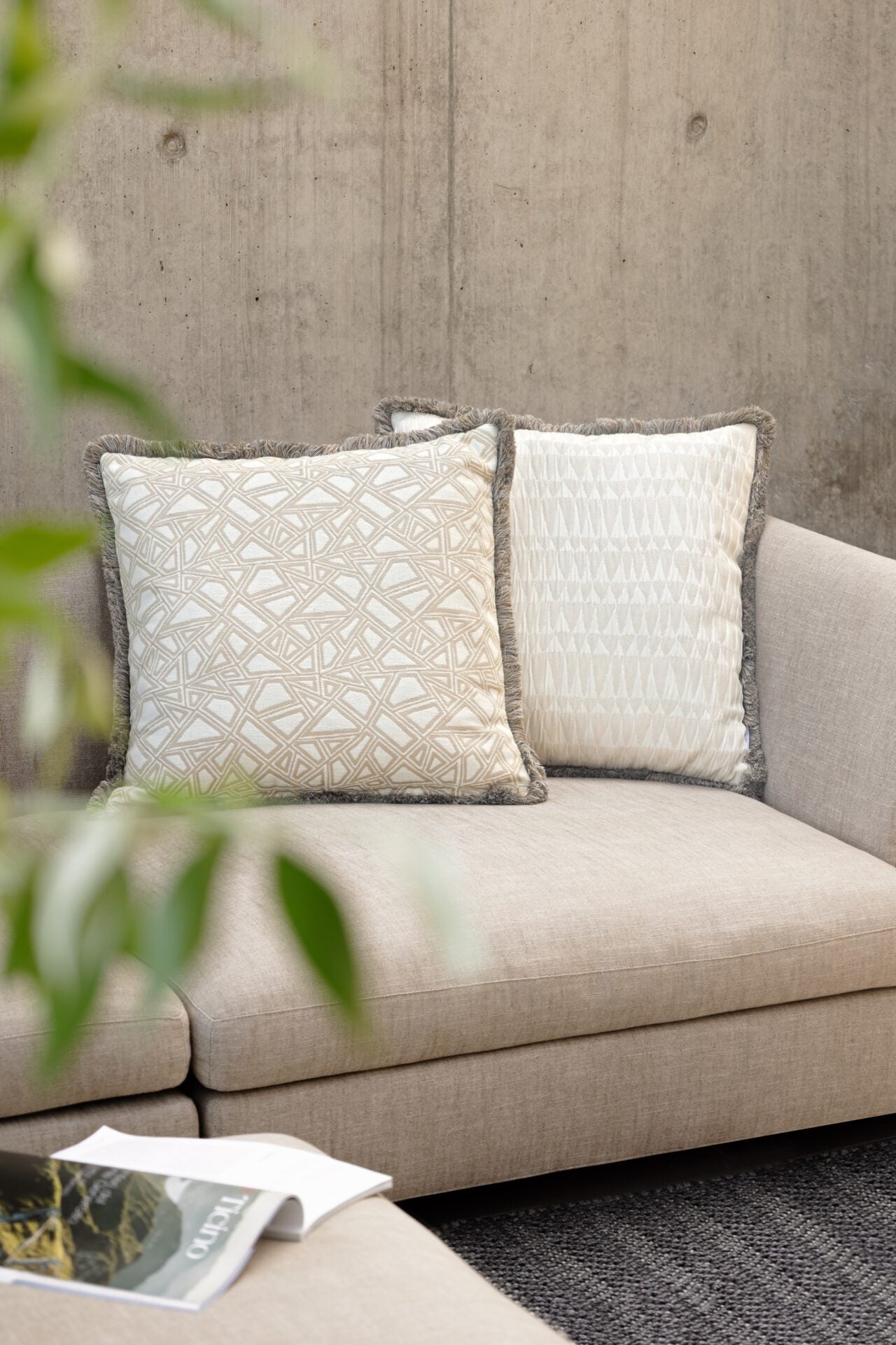 Outdoor - Kissen „Lavertezzo“ – edel, ausdrucksstark & wetterfest - 60x60cm - Martin Gabriel - Outdoor Kissen - Martin Gabriel