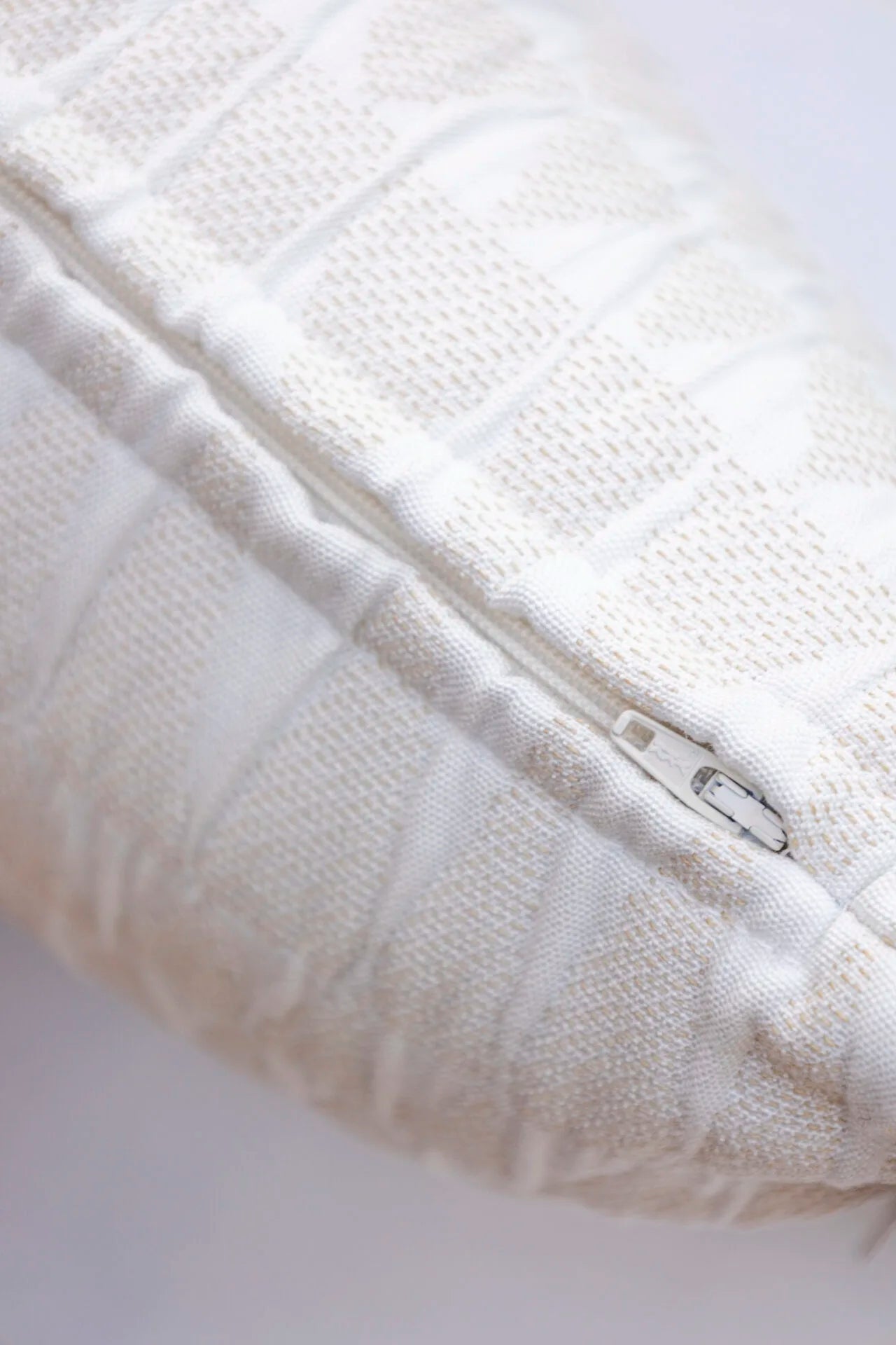 Outdoor - Kissen „Tesserete Small“ – weich, elegant & wetterfest - 35x60cm - Martin Gabriel - Outdoor Kissen - Martin Gabriel