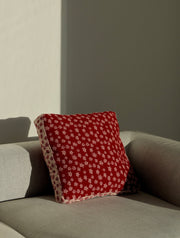 Reuss - Chalet Collection - Enzian Rot (60x60 cm) - Martin Gabriel Home - Kissen - Martin Gabriel Home