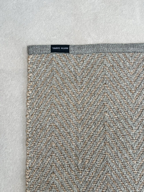 outdoor-carpet-rug-designer-luxurios-grey-beige